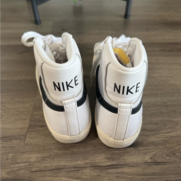 Nike Blazers  Size 5.5 / 36 EUR - Picture 5 of 7